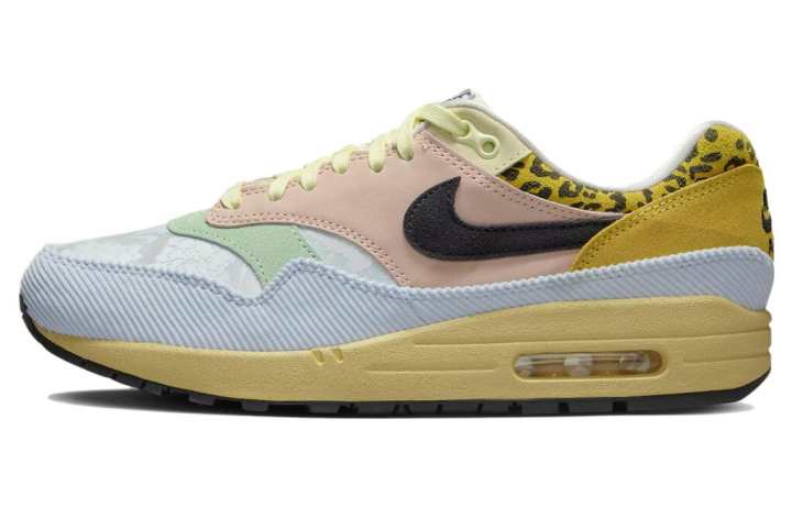 Nike Nike Air Max 1 '87 Great Indoors Corduroy Women's