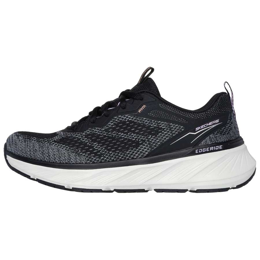 Skechers Relaxed Fit Low top Casual Shoes Women's Black
