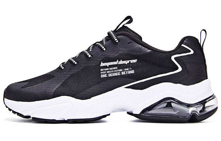 361° Casual Shoes Women's Low Top Black/White