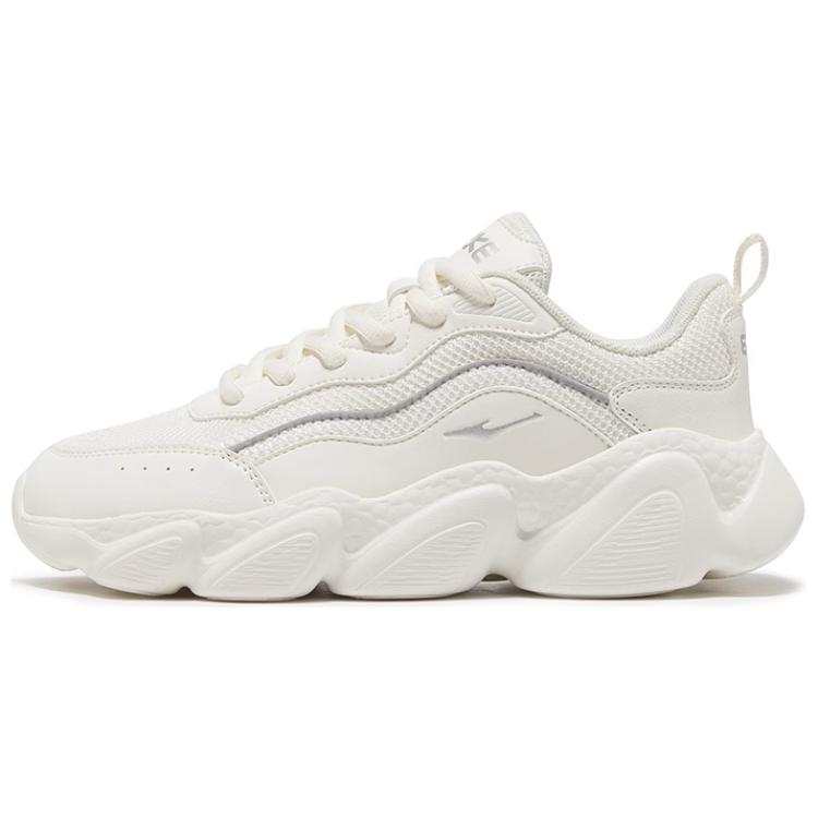 Erke Cushioning Slip Resistant Low top Casual Shoes Women's Microcrystal White