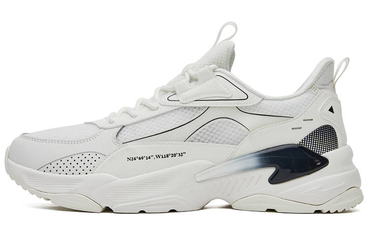 Erke Versatile Breathable Low top Sports Casual Shoes Men's White