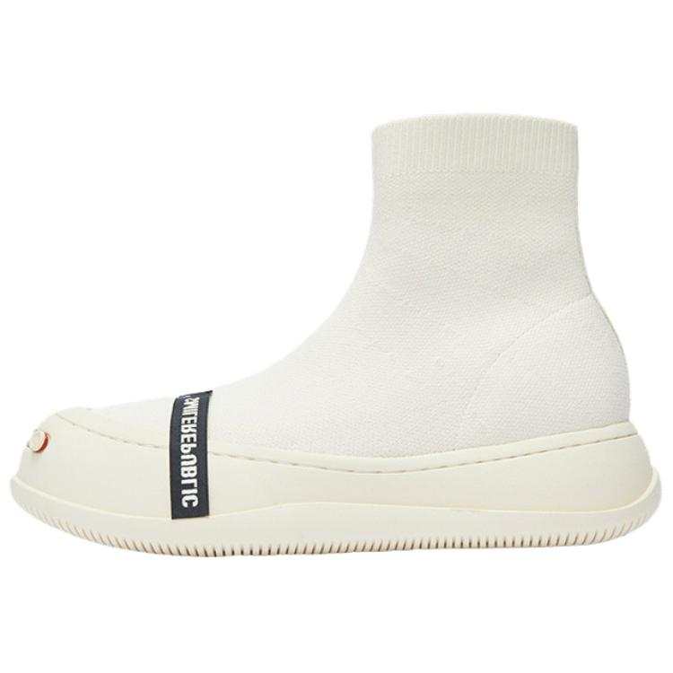 SMILEREPUBLIC Cushioning Slip Resistant High top Casual Shoes Unisex White