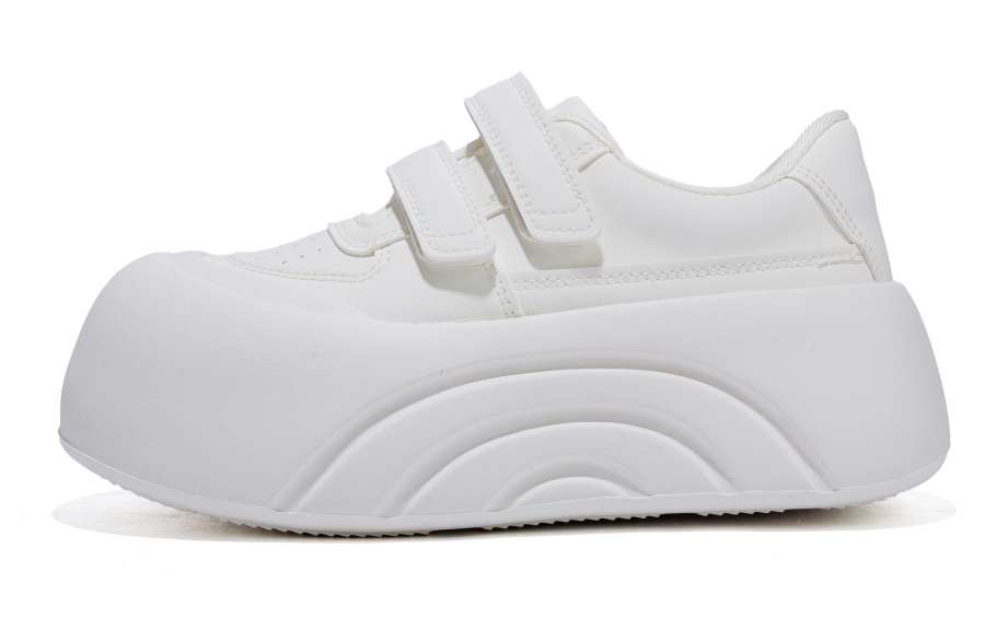 FUERSEN Slip Resistant And Abrasion Resistant Coverage Low top Casual Shoes Women's