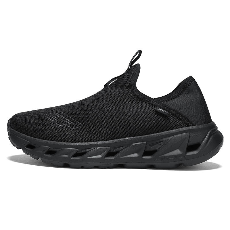XTEP Cushioning Breathable Lightweight Low top Casual Shoes Men's Black