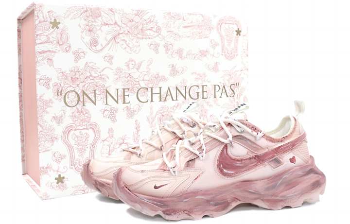 Nike Nike TC 7900 Low top Casual Shoes Women's Dirty Pink