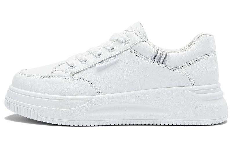 Warrior Slip Resistant Abrasion Resistant Low top Casual Shoes Women's White