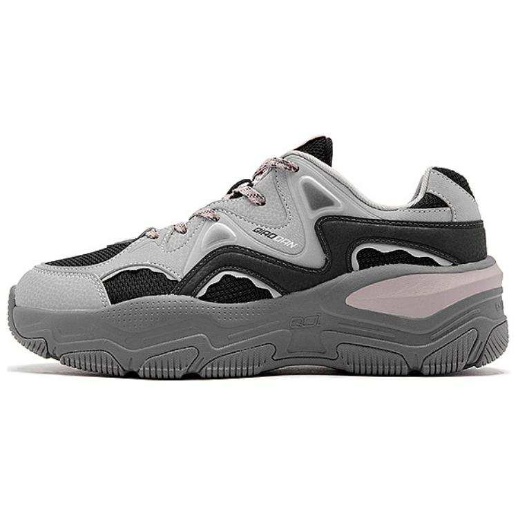 QIAODAN Slip Resistant Lightweight Height Increasing Slip Resistant Lightweight Height Increasing Low top Casual Shoes