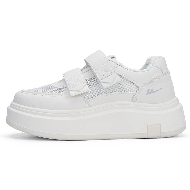 WARRIOR Synthetic Leather Abrasion Resistant Low top Casual Shoes Women's Ecru