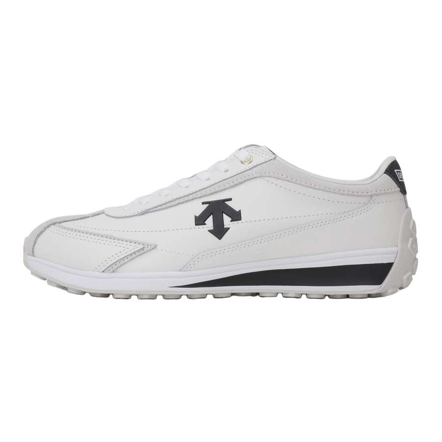 DESCENTE Low top Casual Shoes Unisex White Black