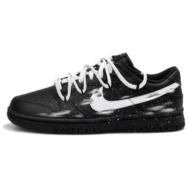 Nike Nike Dunk Low top Skateboard Shoes Men's Black White