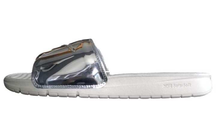 Nike Nike Benassi Solarsoft Slide Liquid Silver