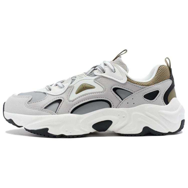 XTEP Spring Festival Collection Slip Resistant Low top Casual Shoes Men's Gray Green