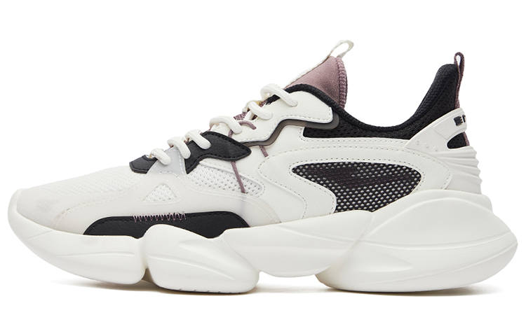 Erke Casual Shoes Women's Low Top Ivory White/Jet Black