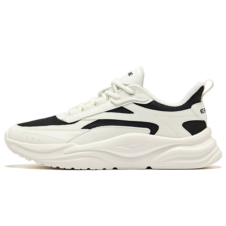 Erke Adventure 2.0 Abrasion Resistant Slip Resistant Low top Casual Shoes Men's Jet Black Microcrystal White