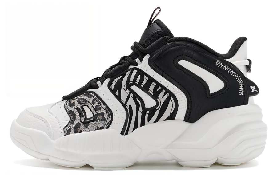XTEP Low top Casual Shoes Women's Black Gray