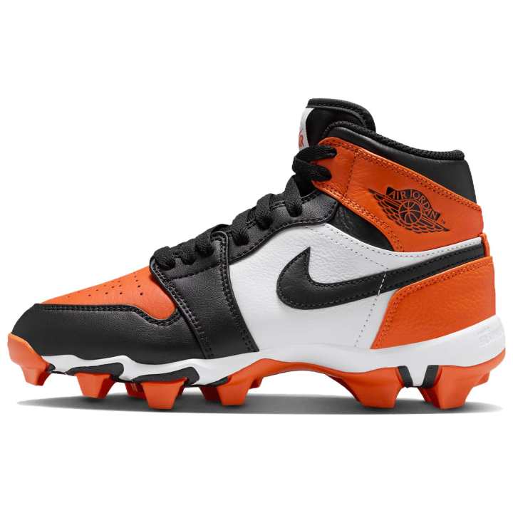 Jordan Jordan Air Jordan 1 Slip Resistant Abrasion Resistant Soccer Shoes Unisex Black Orange
