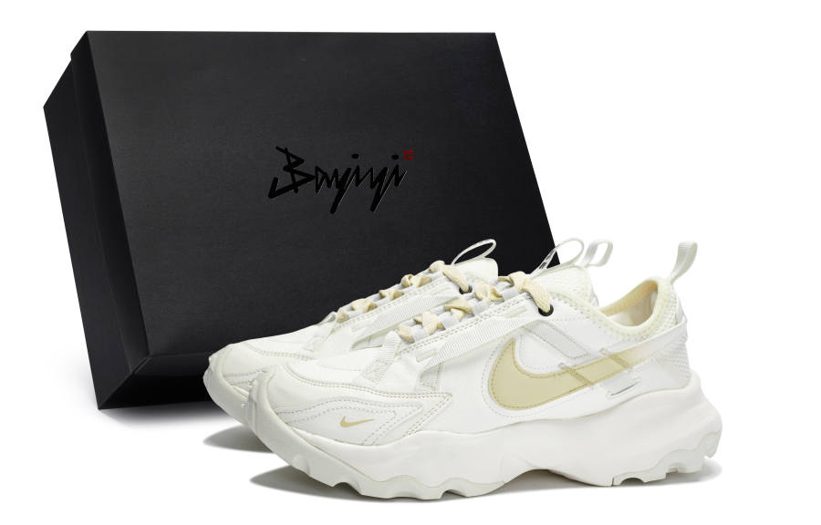 Nike Nike TC 7900 Slip Resistant Abrasion Resistant Low top Casual Shoes Women's Sail White Beige Yellow