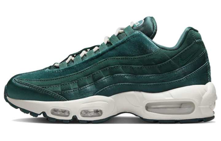 Nike Nike Air Max 95 Green Velvet Women's