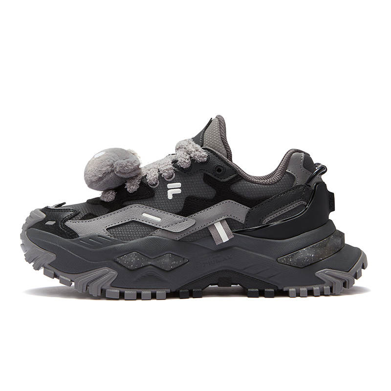FILA FUSION Bianco Low top Casual Shoes Women's Black Gray