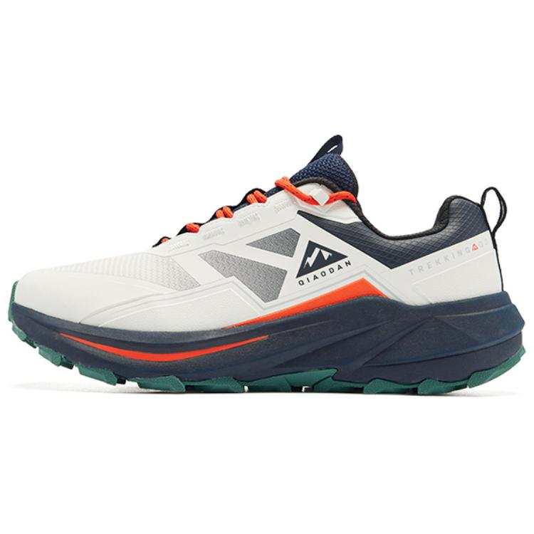 QIAODAN Cushioning Slip Resistant Lightweight Low top Casual Shoes Men's White Black
