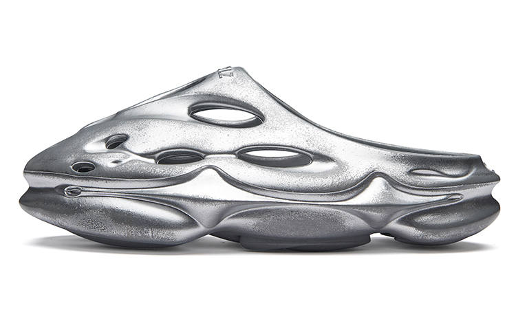 EQLZ EQUALIZER EQLZ EQUALIZER 1100 Slide Slippers Unisex Liquid Silver