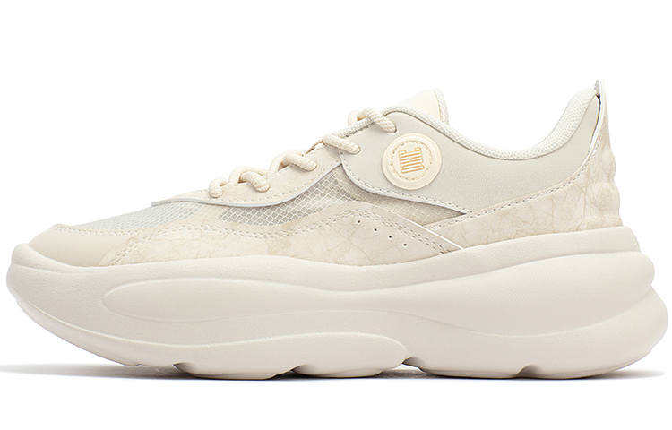 361° Low top Casual Shoes Women's Oat Milk