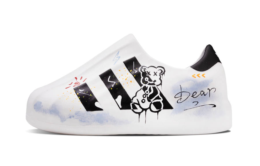 Adidas Originals AdiFOM Superstar Bear, The Chameleon Slip Resistant Low top Casual Shoes Unisex White