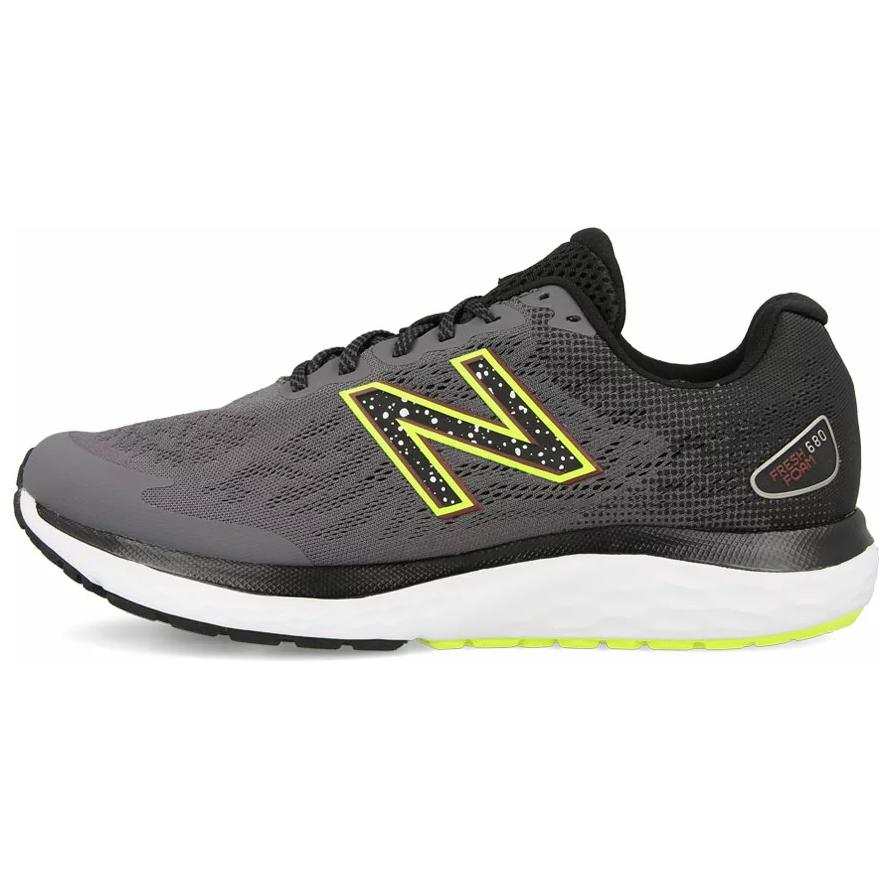 New Balance New Balance NB 680 Low top Casual Shoes Men's Black