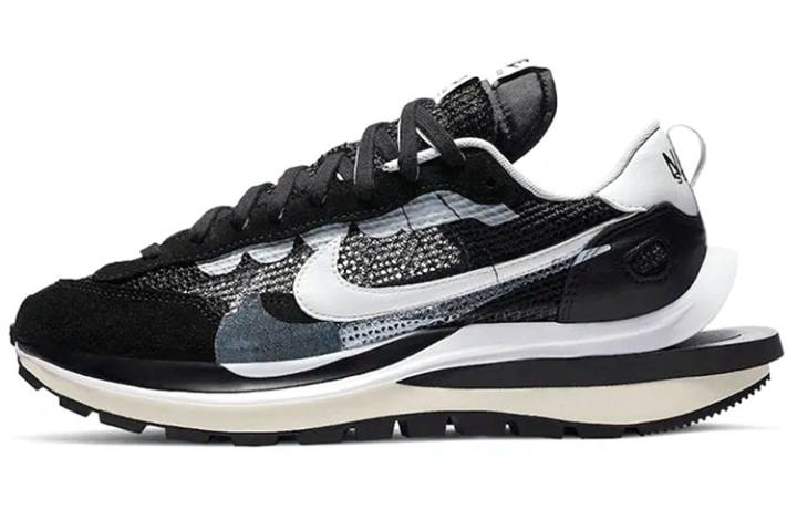 Nike Nike Sacai X VaporWaffle 'Black White'