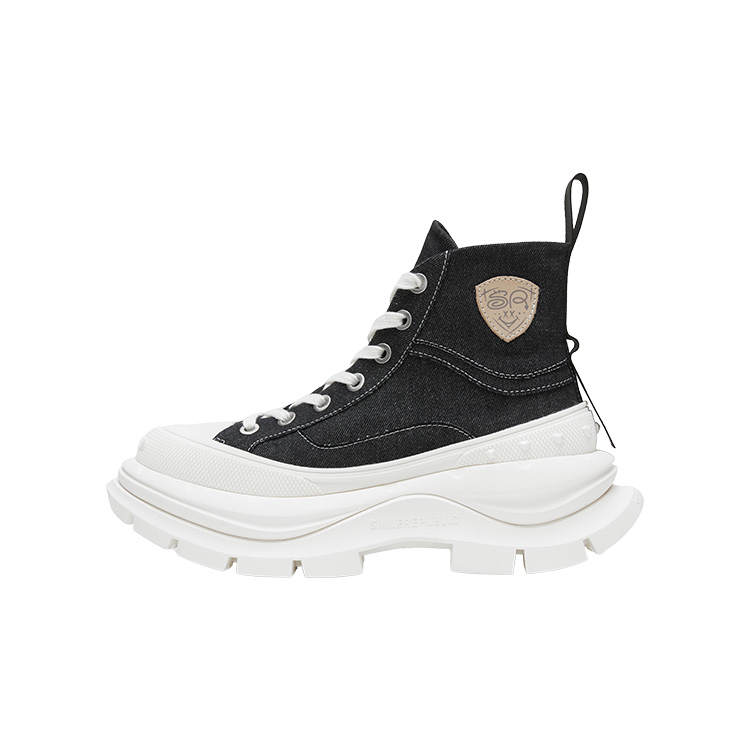 SMILEREPUBLIC QUEEN High top Casual Shoes Unisex