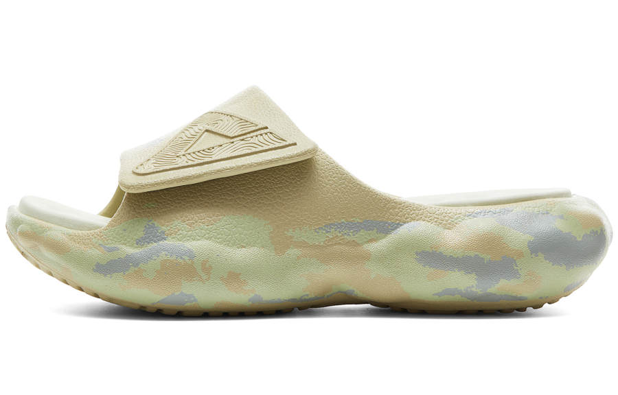 PEAK Taichi Cloud Slip Resistant Abrasion Resistant Slide Slippers Women's Brown