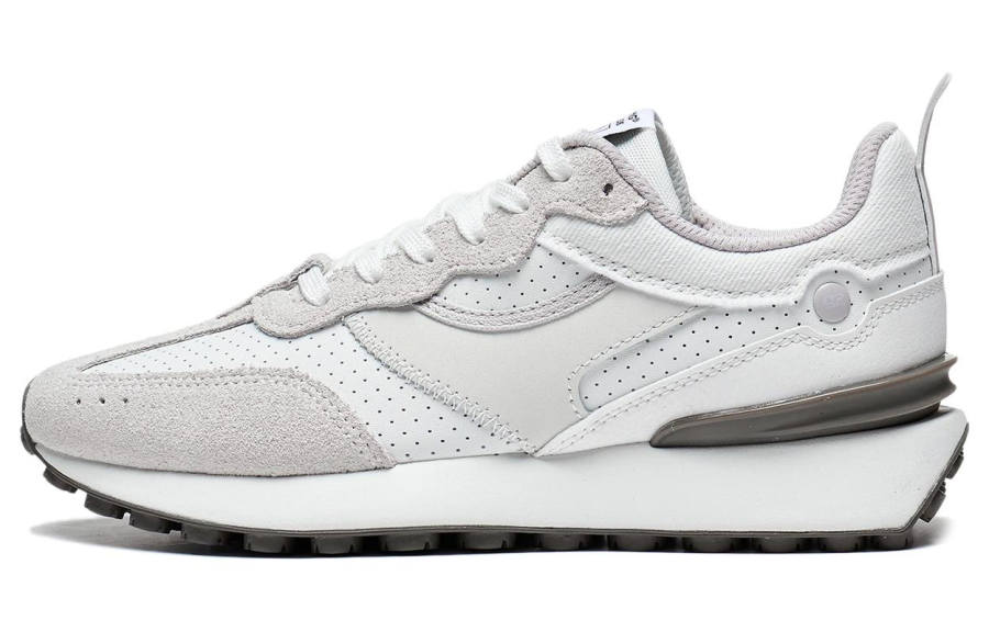 Li-Ning Li Ning Fangyuan Classic Slip Resistant Abrasion Resistant Low top Sports Casual Shoes Women's Champagne White