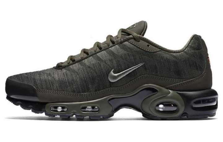 Nike Nike Air Max Plus Jacquard Cargo Khaki