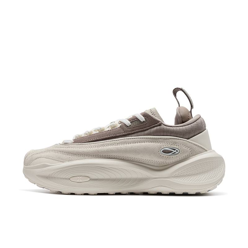 XTEP Star Meteor Slip Resistant Abrasion Resistant Slip Resistant Abrasion Resistant Low top Casual Shoes Women's