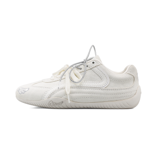 Cat&Sofa Abrasion Resistant Slip Resistant Low top Casual Shoes Unisex White Angel Wings