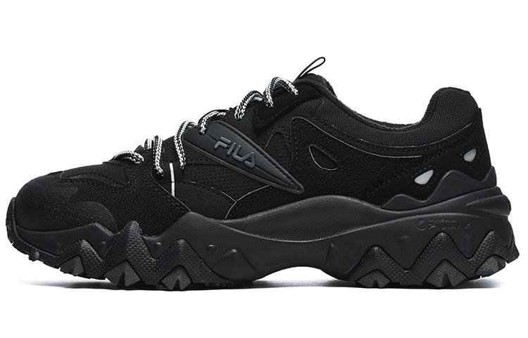 FILA Oakmont 2 WE Textile, Synthetic Leather, TPU Fleece Lined Vintage Sports Low top Casual Shoes Women's Black