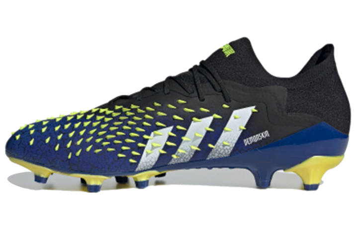 Adidas Adidas Predator Freak.1 Low Ag 'Demonskin - Black'