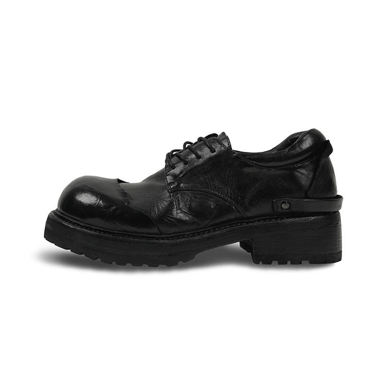 INVERT IDEOLOGY Slip Resistant, Abrasion Resistant, Height Increasing Low top Casual Shoes Unisex Black