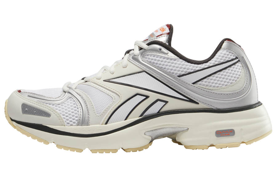 Reebok Low top Casual Shoes Unisex Ecru