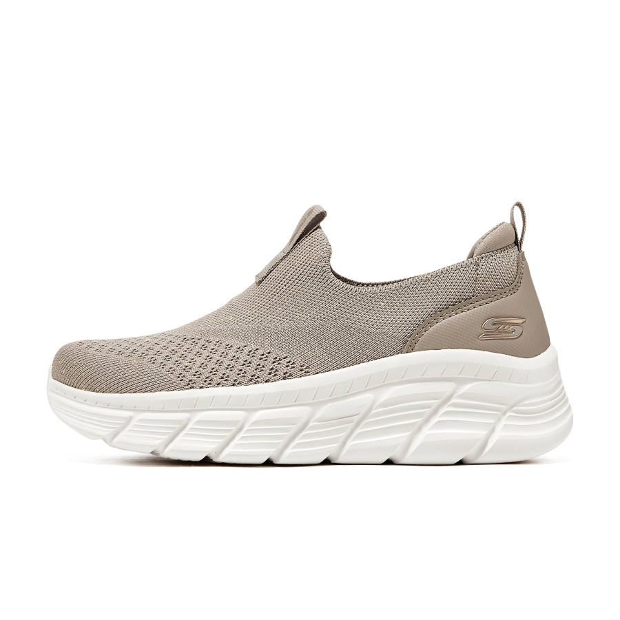 Skechers Low top Casual Shoes Women's Taupe