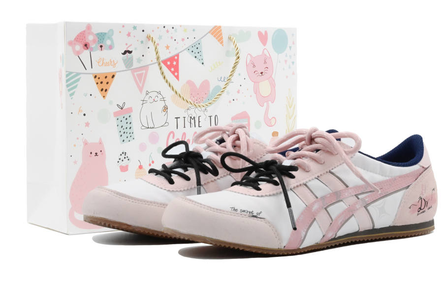 Onitsuka Tiger Track Trainer Pink Kiss Gift Abrasion Resistant Low top Casual Shoes Unisex Beige Pink
