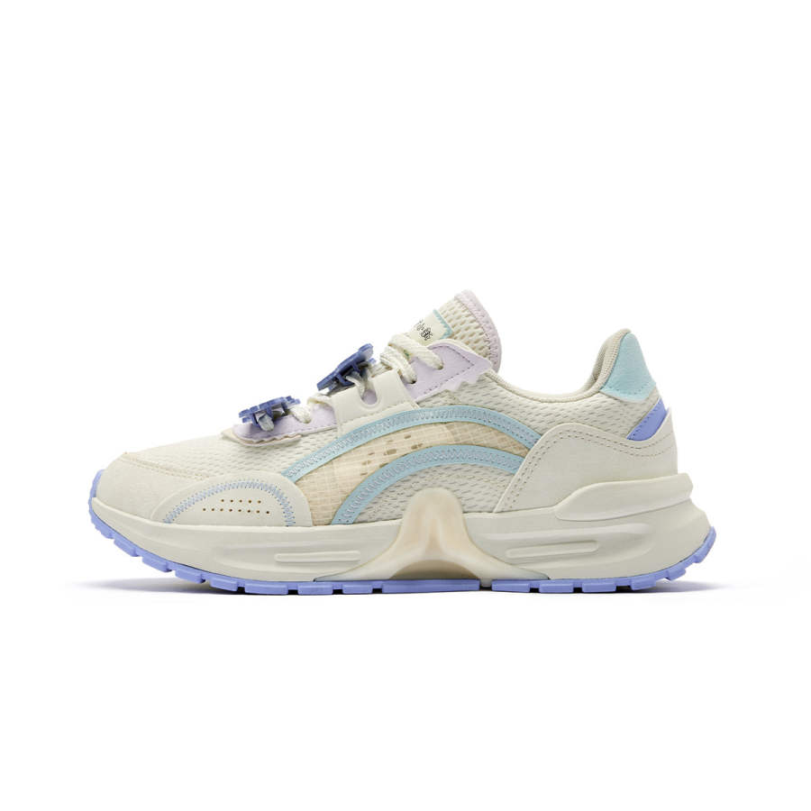 QIAODAN Shui Light Rebound Technology Cushioning Abrasion Resistant Cushioning, Wear Resistant Low top Casual Shoes