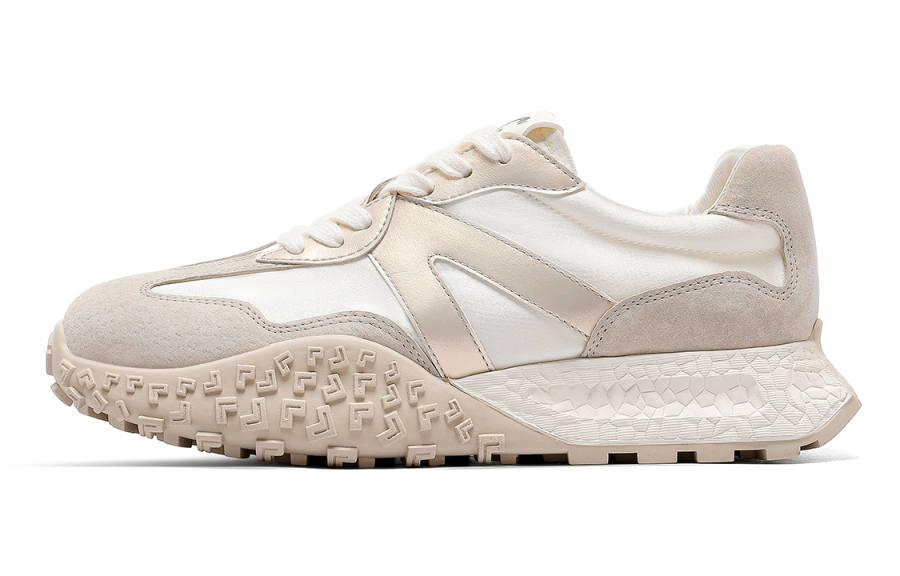 C°BANNER Low top Casual Shoes Women's Beige