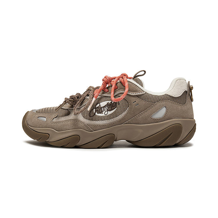 Champion Low top Chunky Sneakers Women's Latte Brown/Milk White