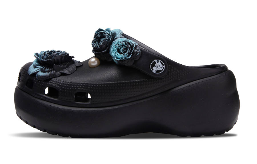 Crocs Crocs Classic Platform Clog Ink Night Rose EVA Clogs Unisex Black