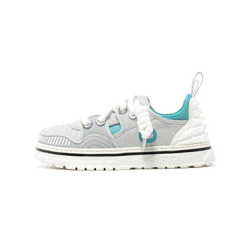 OETZI Ice Man Oz Fabric Low top Skateboard Shoes Unisex