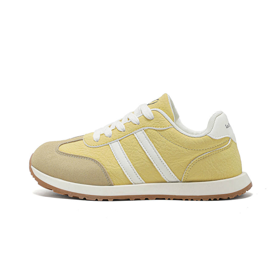 La Chapelle Pu Low top Casual Shoes Women's Yellow Beige