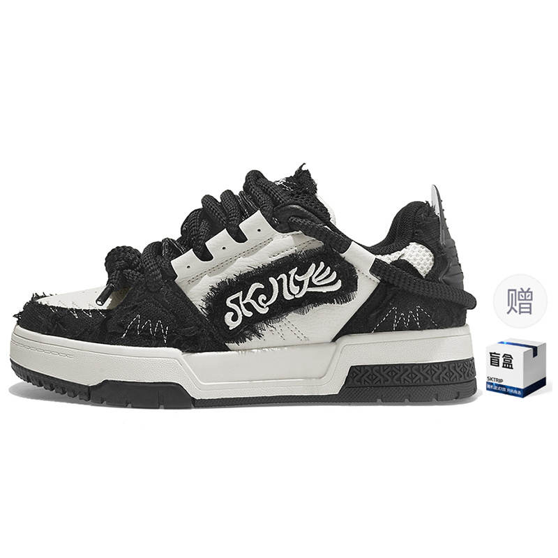 SK.TRIP Low top Skateboard Shoes Unisex Panda Black