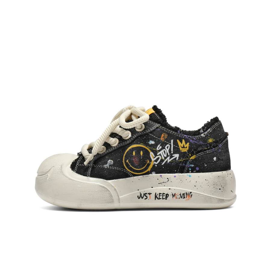 BELLE SMILEY x BELLE Low top Canvas Shoes Women's