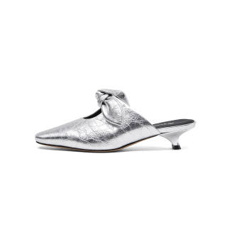 AQUASCUTUM Closed Toe Slippers Women's